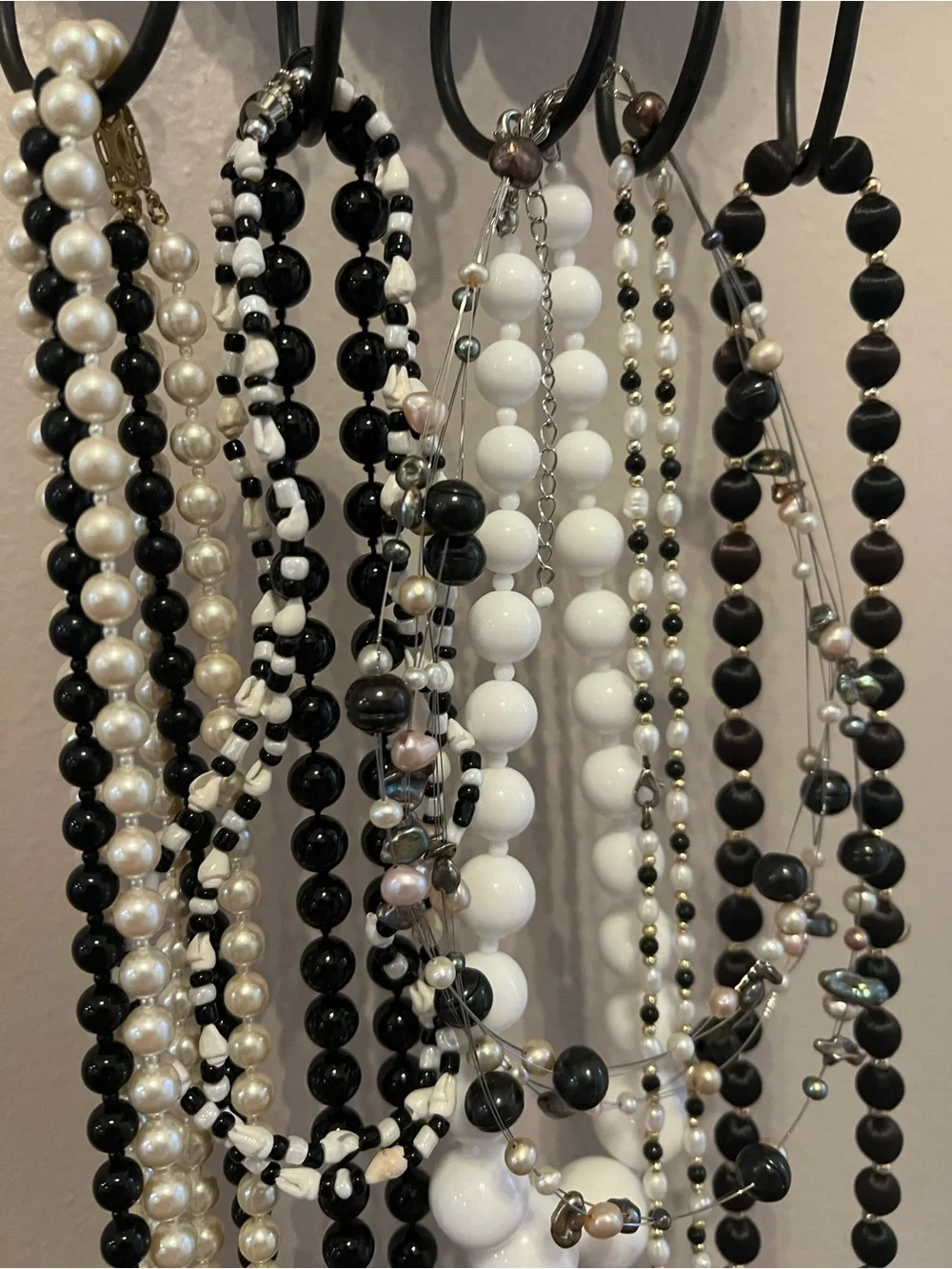 Mixed Lot Vintage Wearable or Craft Black & White Necklaces and Earrings